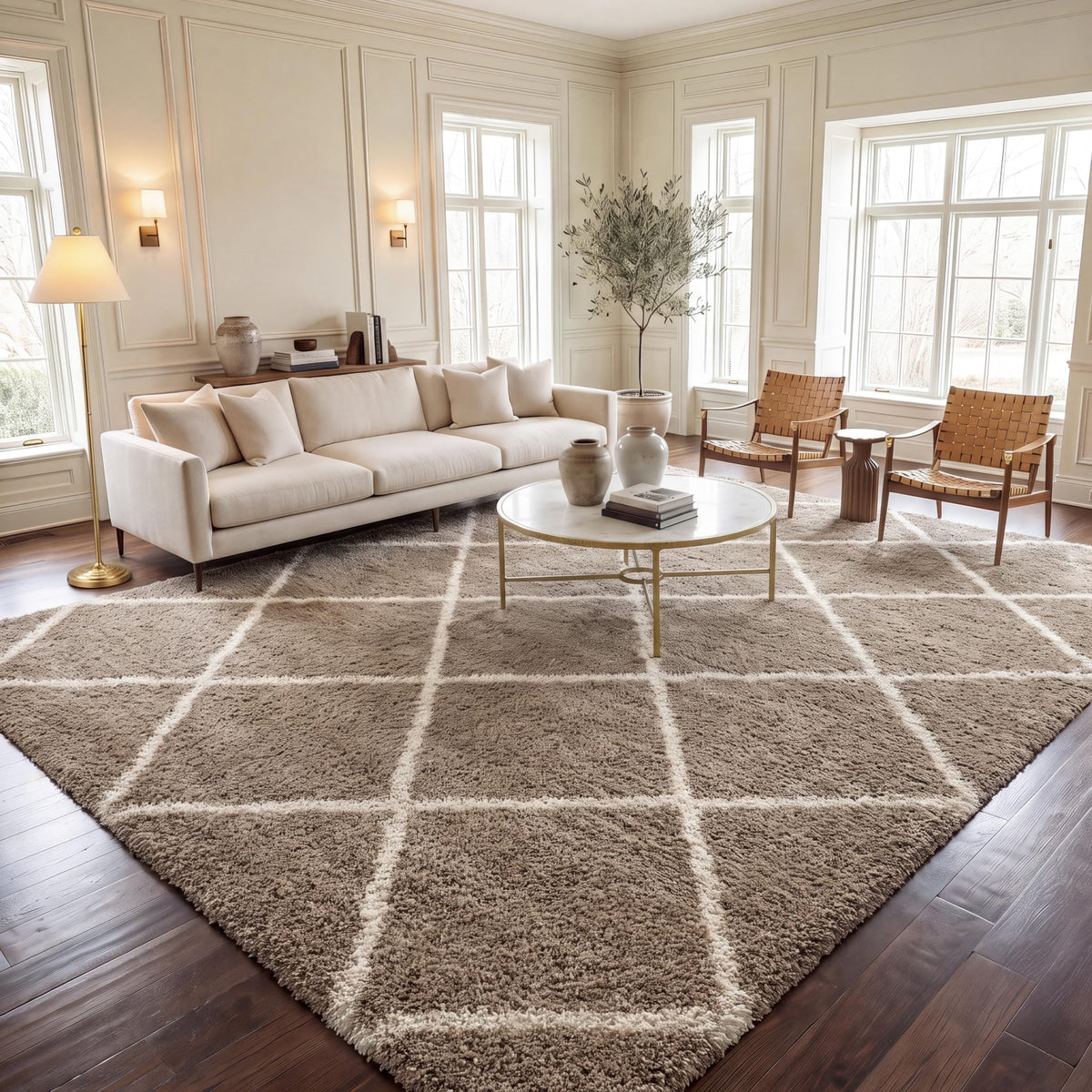 SAFAVIEH Hudson Shag Accent Rug 3'x5', Soft Plush Grey & Beige SGH281J