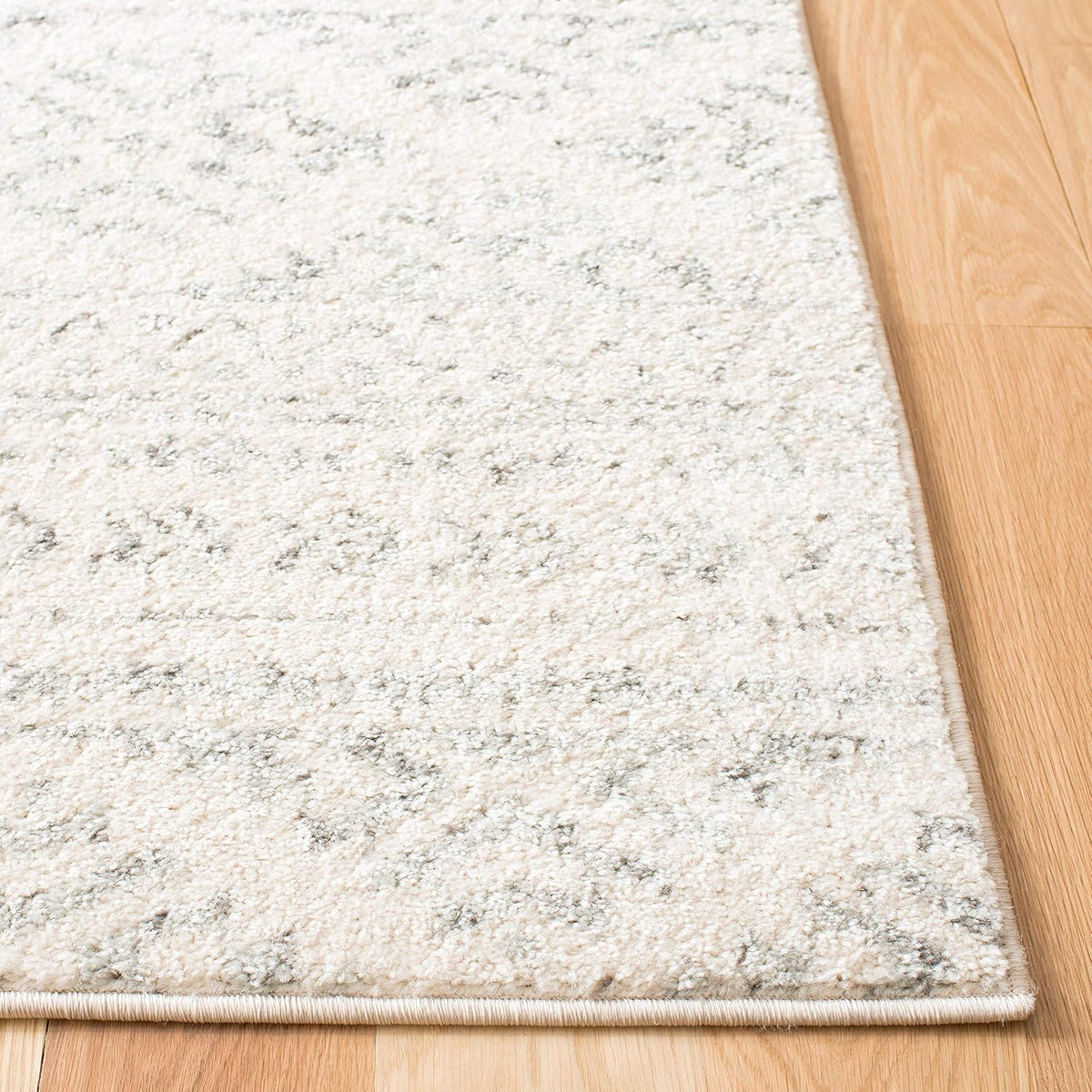 SAFAVIEH Tulum Area Rug 8x10, Large Ivory & Grey TUL272A