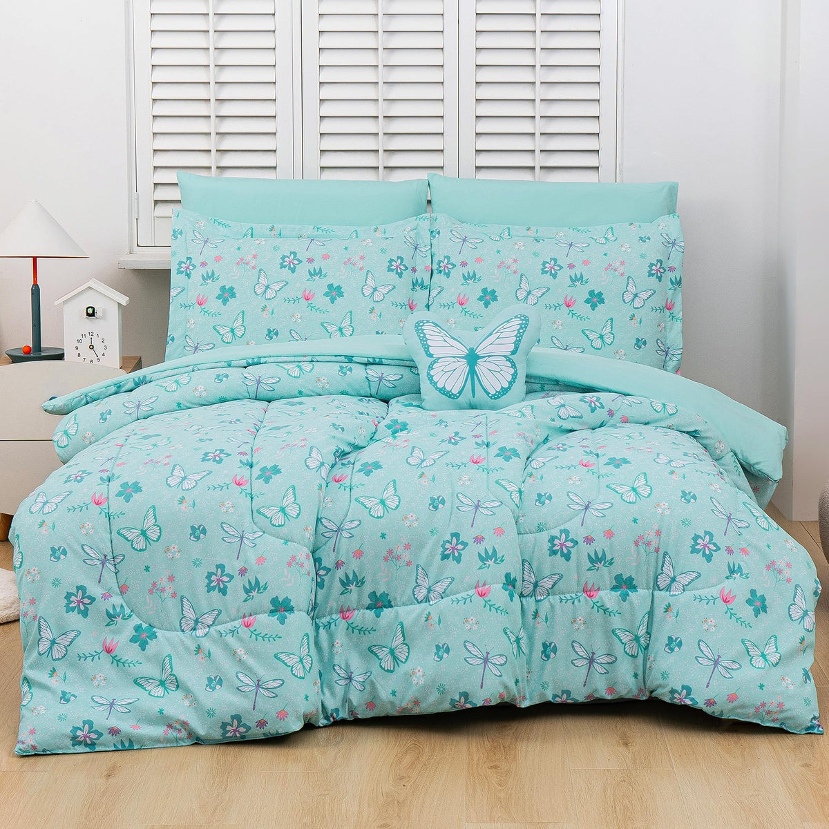 Mooreeke Kids Twin Comforter Sets for Boys 6 Pieces Truck Blue Bedding Set for Teens Soft Microfiber Kids Bed in A Bag with Comforter, Sheet Set, Shams and Decorative Toy Pillow All Season