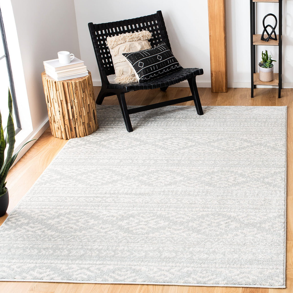 SAFAVIEH Tulum Area Rug 8x10, Large Ivory & Grey TUL272A