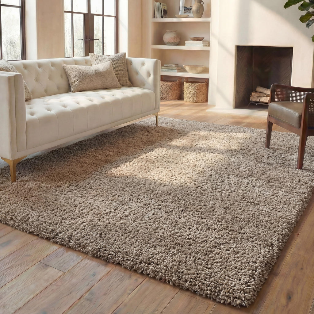 SAFAVIEH Area Rug 4x6 - California Shag Collection - Ivory, Non-Shedding & Easy to Clean, Ultra Plush Thick Pile, Ideal for Living Room, Bedroom, Dining Space (SG151-1212)