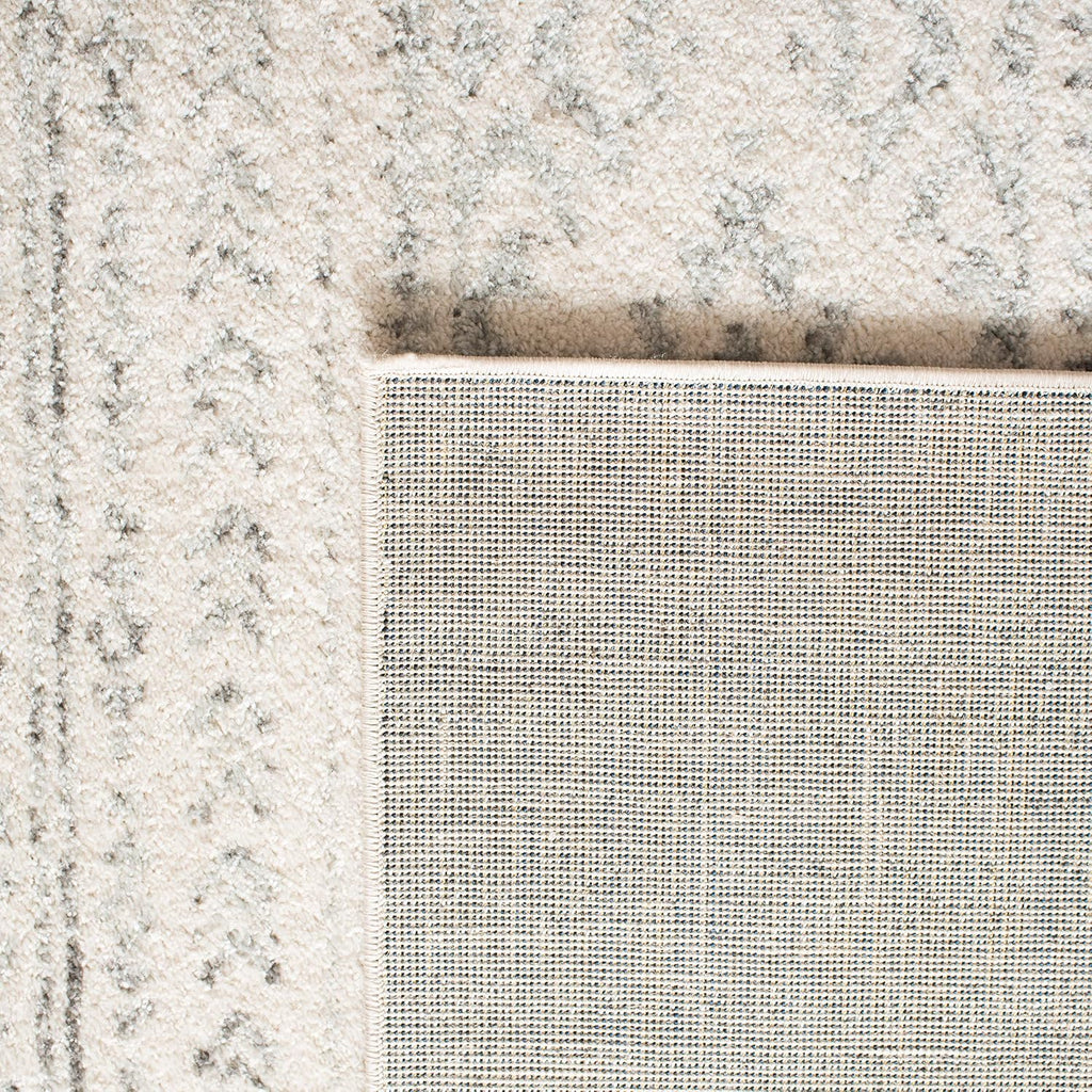 SAFAVIEH Tulum Area Rug 8x10, Large Ivory & Grey TUL272A