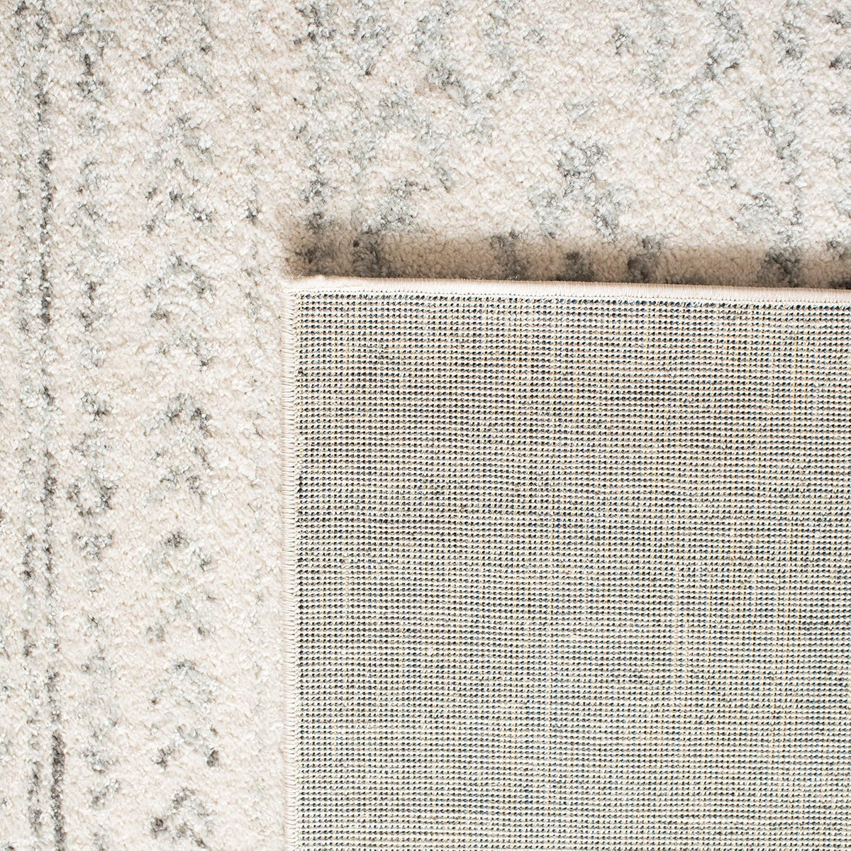 SAFAVIEH Tulum Area Rug 8x10, Large Ivory & Grey TUL272A