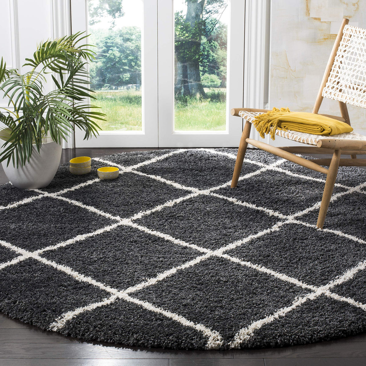 SAFAVIEH Hudson Shag Accent Rug 3'x5', Soft Plush Grey & Beige SGH281J