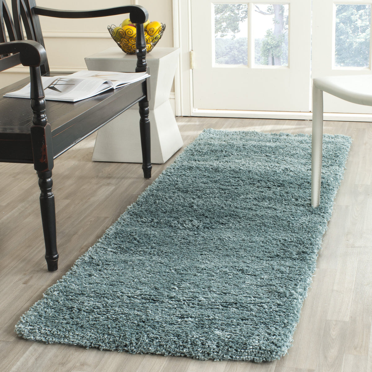 SAFAVIEH Area Rug 4x6 - California Shag Collection - Ivory, Non-Shedding & Easy to Clean, Ultra Plush Thick Pile, Ideal for Living Room, Bedroom, Dining Space (SG151-1212)