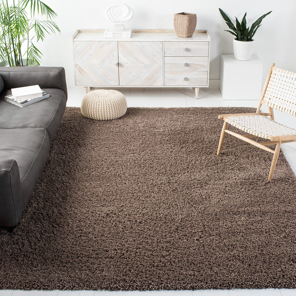 SAFAVIEH Area Rug 4x6 - California Shag Collection - Ivory, Non-Shedding & Easy to Clean, Ultra Plush Thick Pile, Ideal for Living Room, Bedroom, Dining Space (SG151-1212)