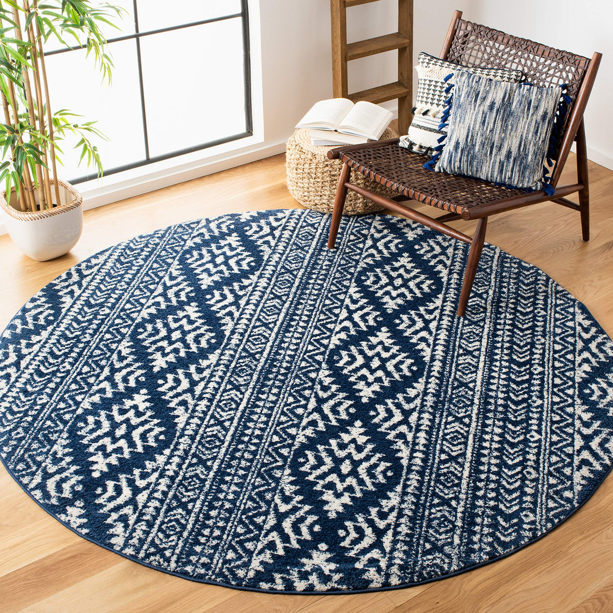 SAFAVIEH Tulum Area Rug 8x10, Large Ivory & Grey TUL272A