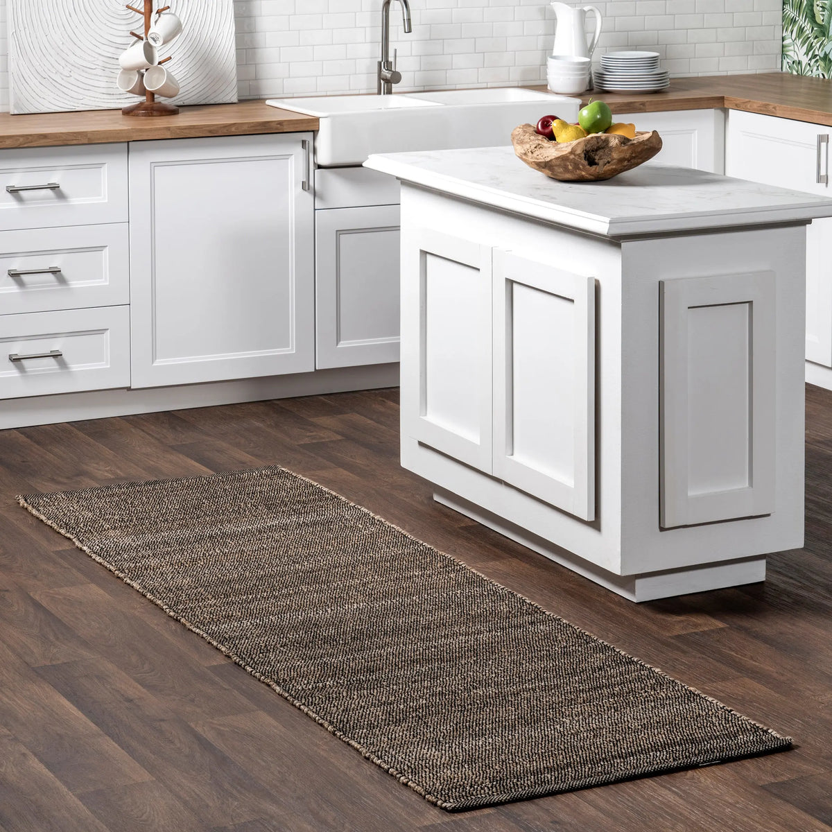 Elfriede Farmhouse Jute Blend Indoor Area Rug - Natural Fiber, Soft & Cozy, Farmhouse Kitchen Use, Home Accessory, Room Decor, Living Room Suitable, Indoor Area Rugs